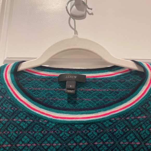 Cute and comfy J. Crew sweater! - Picture 8 of 10